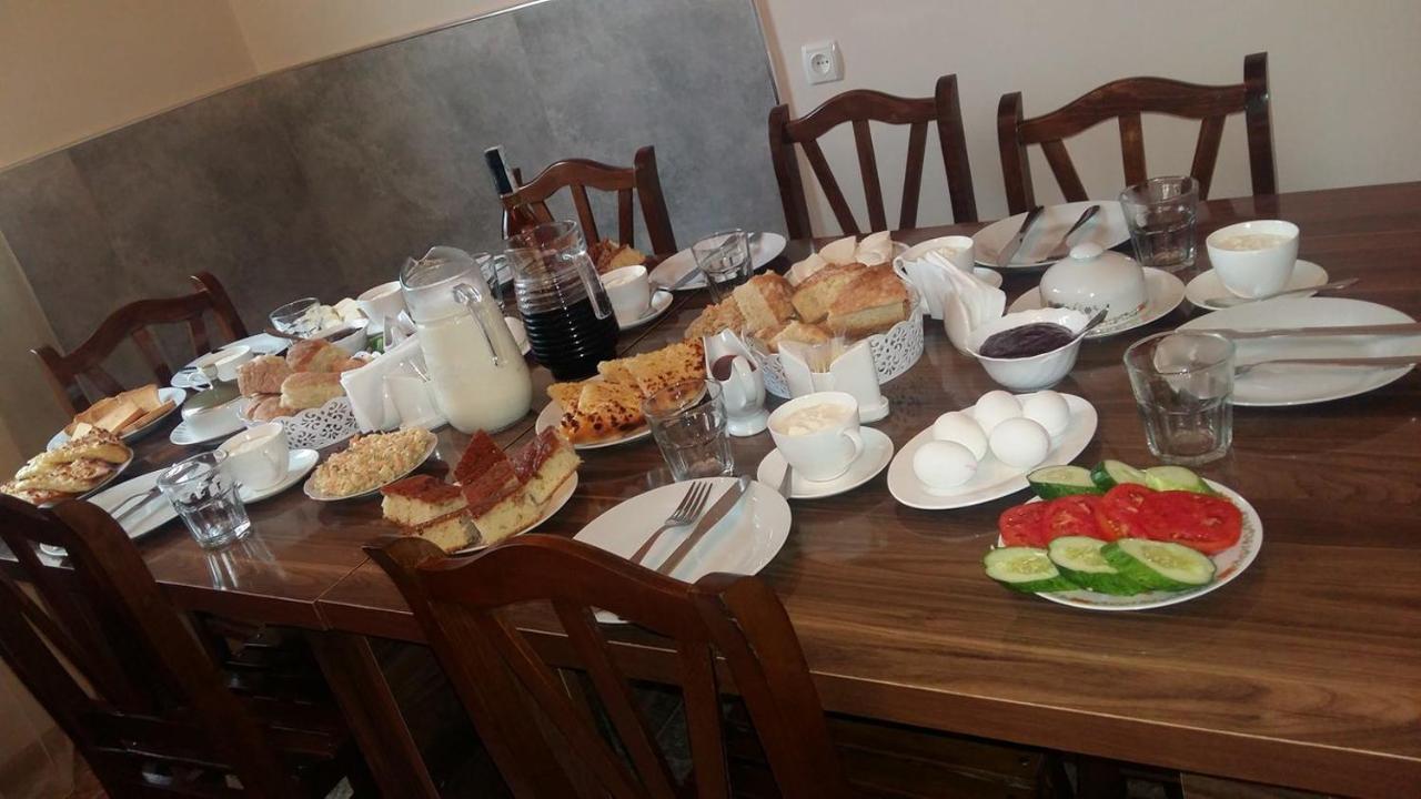 Guesthouse Guram Baba Mestia Kültér fotó